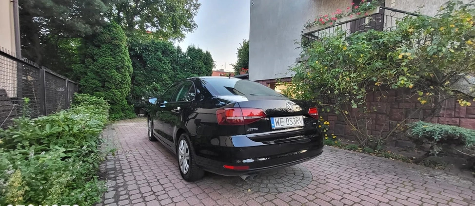 Volkswagen Jetta cena 52000 przebieg: 101700, rok produkcji 2017 z Warszawa małe 121